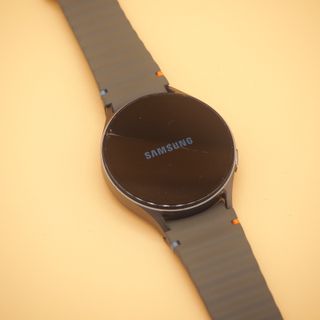 Samsung Galaxy Watch7 Bluetooth + Correa - Smartwa