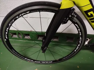 Bicicleta Giant Propel Carretera