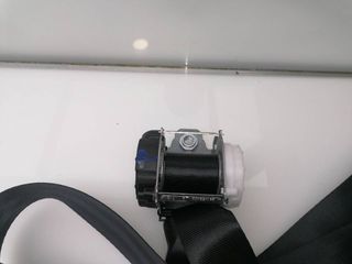 CINTURON SEGURIDAD TRASERO DERECHO SKODA FABIA (6Y2/6Y3) (2)