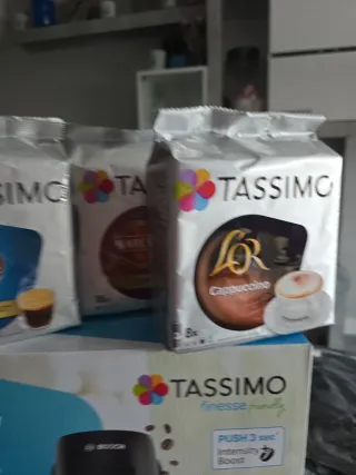 Cafetera Tassimo Bosch Negra