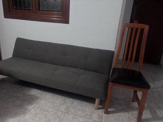 Sofá-cama bajo gris tela