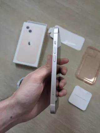 iPhone 13 Rosa 128 GB Desbloqueado – 86% de Salud