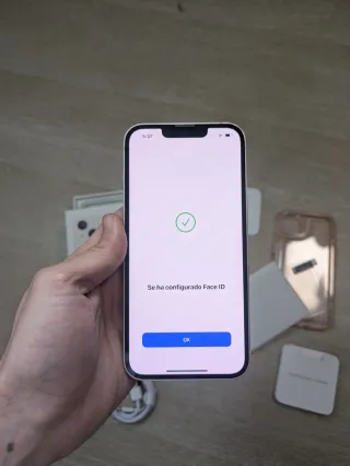 iPhone 13 Rosa 128 GB Desbloqueado – 86% de Salud