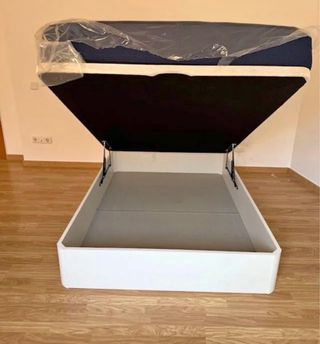 Colchón y canape abatible