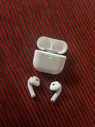 AirPods 4ª Gen Cancelación Ruido Blancos
