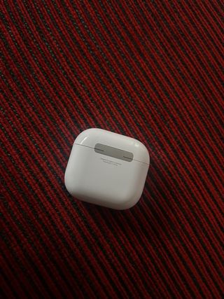AirPods 4ª Gen Cancelación Ruido Blancos