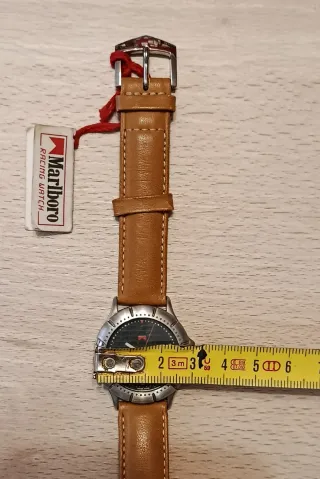 Reloj Marlboro Racing Watch