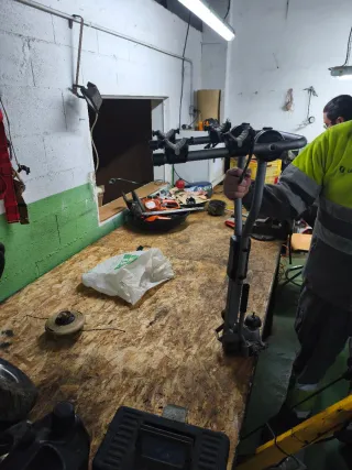 Portabicicletas en buen estado para bola de enganc