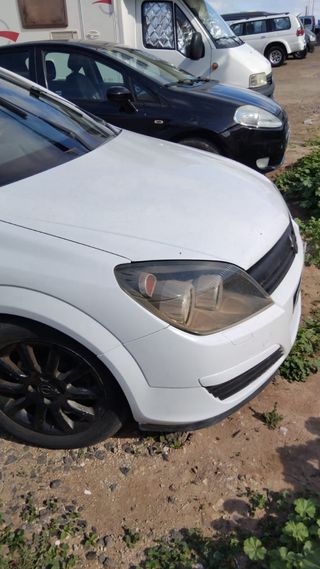 Opel Astra 2004