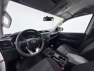 Toyota Hilux 2.4 D-4D Cabina Doble GX