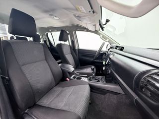 Toyota Hilux 2.4 D-4D Cabina Doble GX