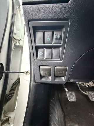 Toyota Hilux 2.4 D-4D Cabina Doble GX