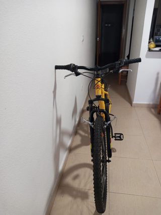 Bicicletas Montaña Amarilla