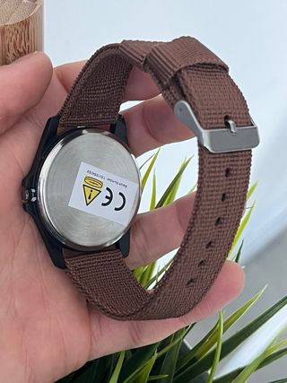 Orologio Militare con cinturino in Canvas – Nuovo