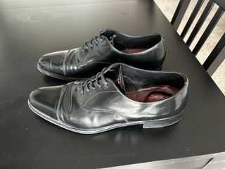 Zapatos CH Talla 44 Negros