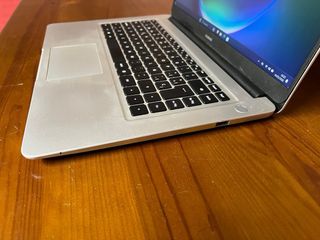 Huawei i5 8GB RAM SSD