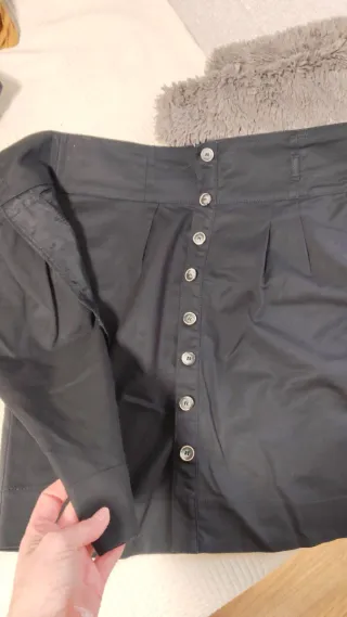 Falda Zara Negra Botones