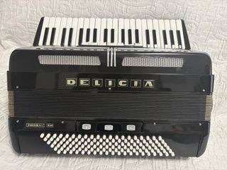 Acordeón DELICIA CHORAL III