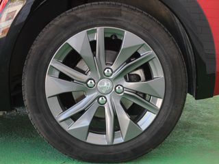 PEUGEOT e208 Allure Electrico 136 100 Kw