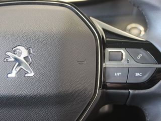 PEUGEOT e208 Allure Electrico 136 100 Kw