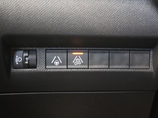 PEUGEOT e208 Allure Electrico 136 100 Kw