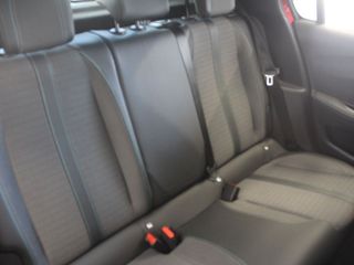 PEUGEOT e208 Allure Electrico 136 100 Kw