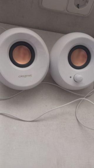 Altavoces Creative Blancos