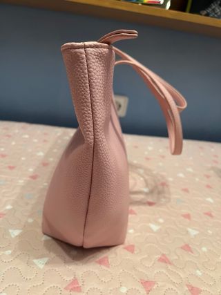 Bolso rosa para la universidad