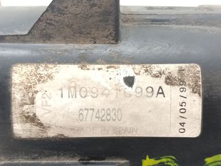 FARO ANTINIEBLA IZQUIERDO SEAT TOLEDO (1M2)