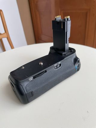 Canon 60D (25k disparos) + 3 Objetivos + Extras