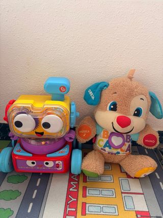 Robot Tito Fisher Price y Peluche Perro