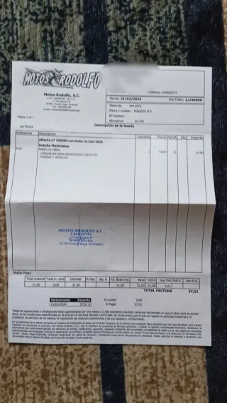 Piaggio Fly 125 Roja.