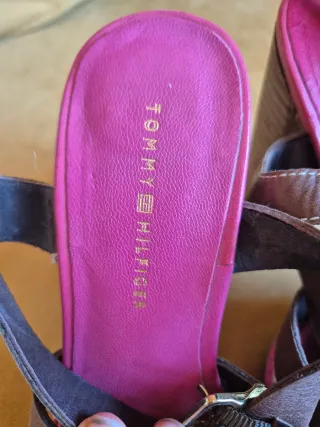 Sandalias Tommy Hilfiger Piel Marrón y Rosa