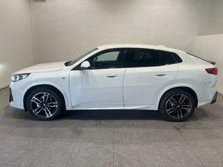 BMW iX2 eDrive20 150 kW (204 CV)