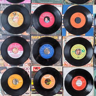 Lote 36 Vinilos Single/EP: Pino D’Angiò, Baccara..