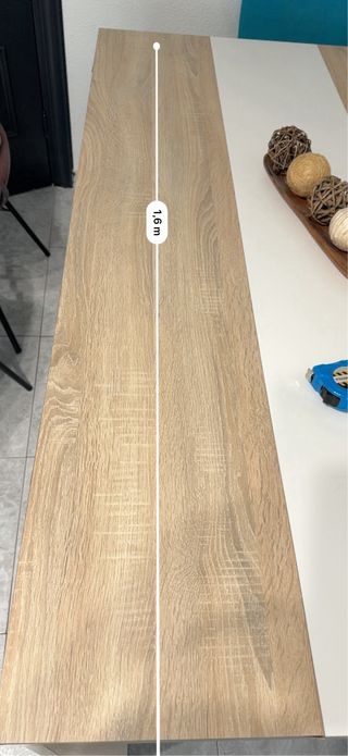Mesa de comedor moderna madera y blanco