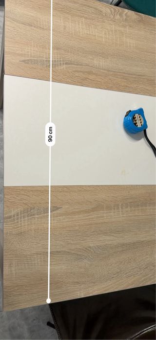 Mesa de comedor moderna madera y blanco