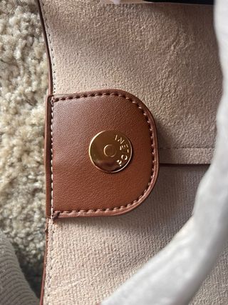 Bolsa Polene em Camurça Cognac