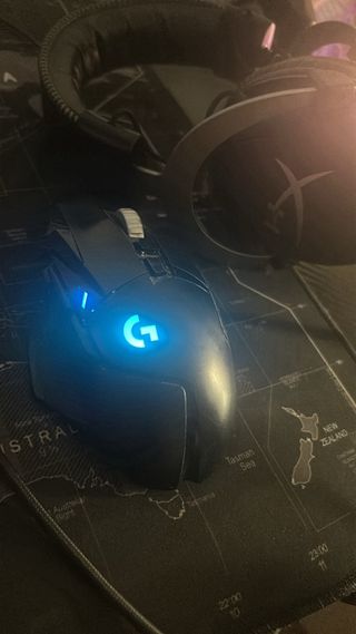 Ordenador Gamer Completo con mesa y silla