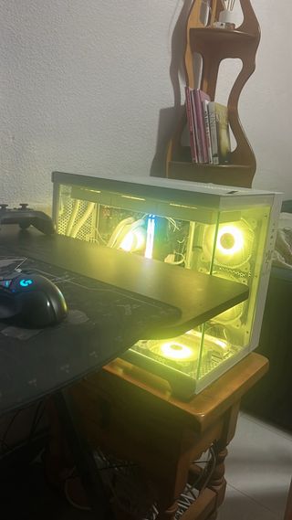 Ordenador Gamer Completo con mesa y silla