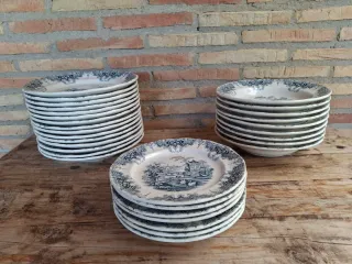 Vajilla La Cartuja de Sevilla Pickman