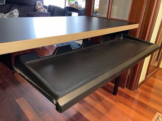 Escritorio ordenador Ikea