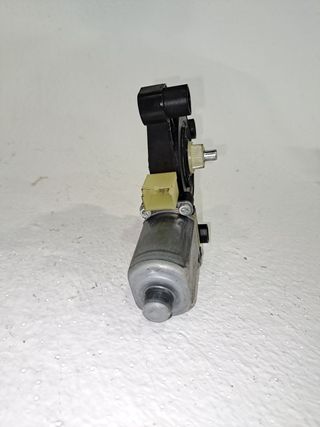 MOTOR ELEVALUNAS DELANTERO IZQUIERDO SEAT LEON (KL1) (2)