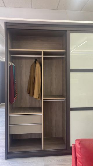 Armario empotrado puertas correderas
