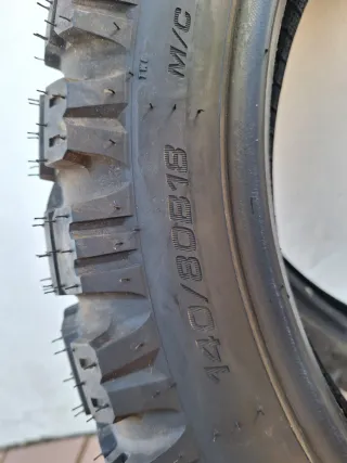 Neumáticos todoterreno para moto