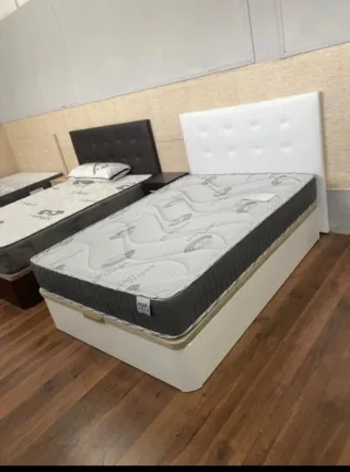 Canapé canapé canapé