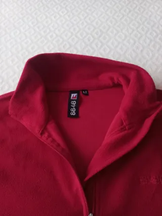 Maglia in pile rossa