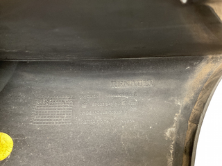 Moldura  parachoques tra dcho Renault