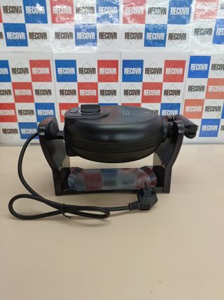 Gofrera Bella Classic Giratoria Negra