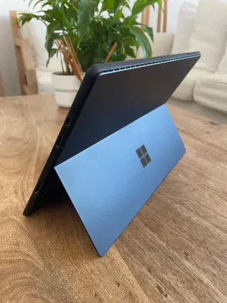 Surface Pro 7+ i7 16GB 256GB + TypeCover +pen 1776